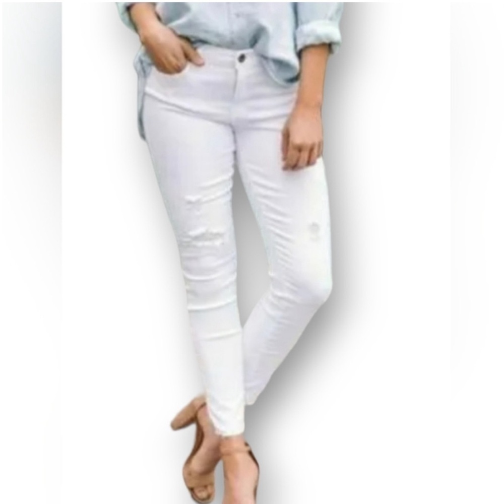 Pistola Jennifer Skinny Distressed Jeans | White Oak | NWT